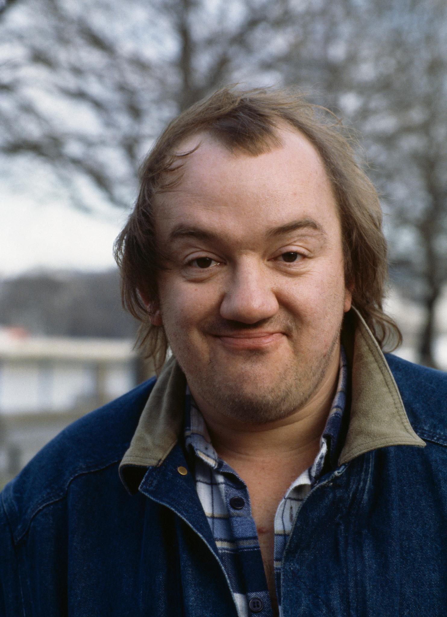 Mel Smith image