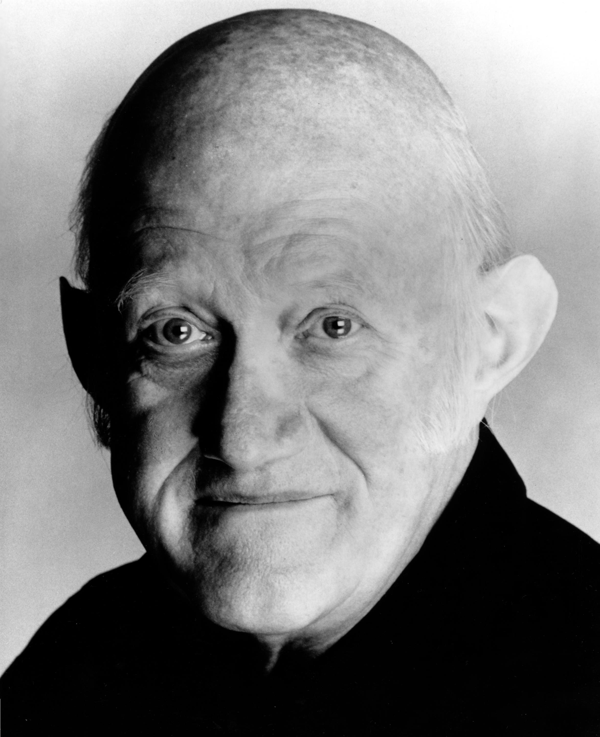 Nicholas Smith image