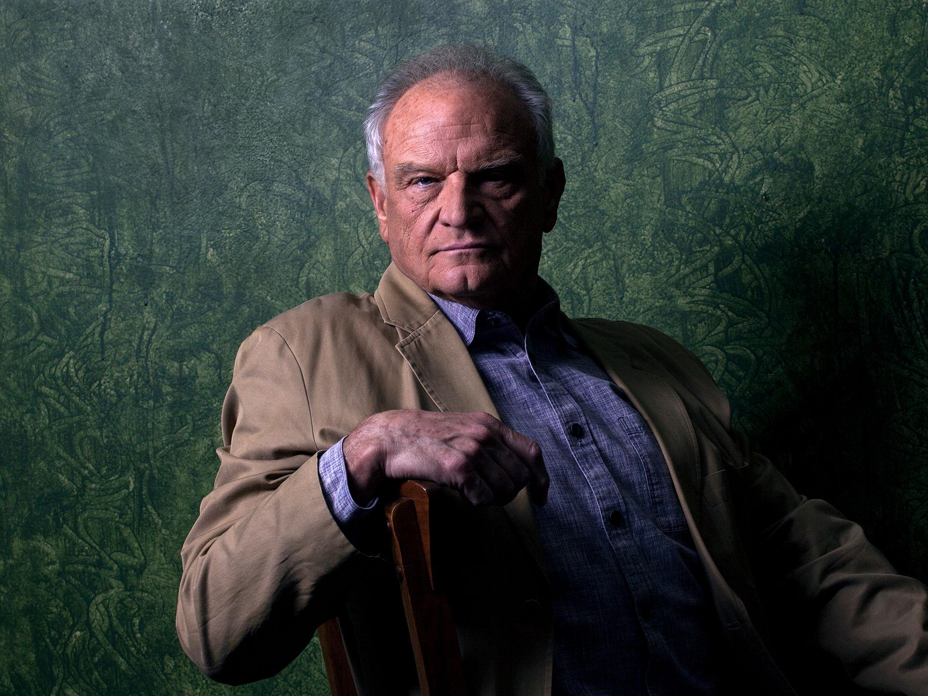 Bill Smitrovich image
