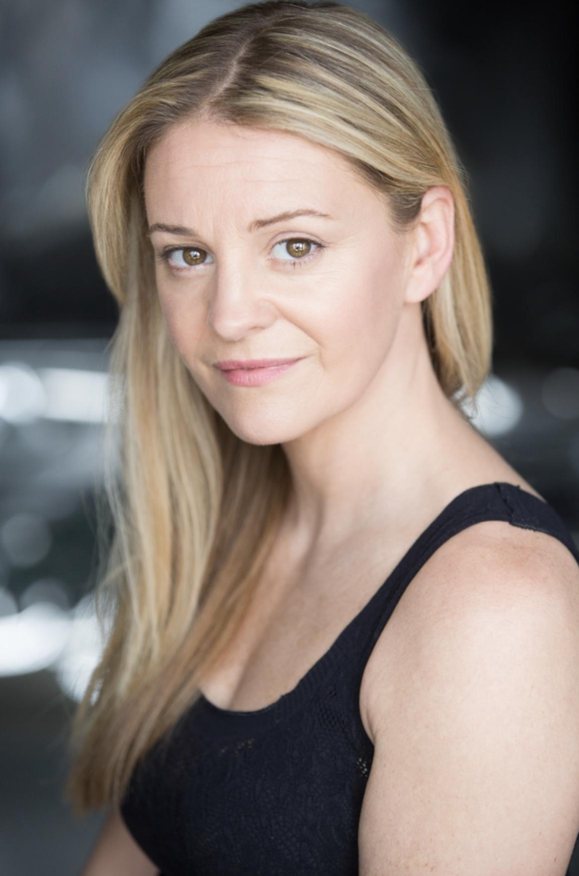 Nicola Stapleton image
