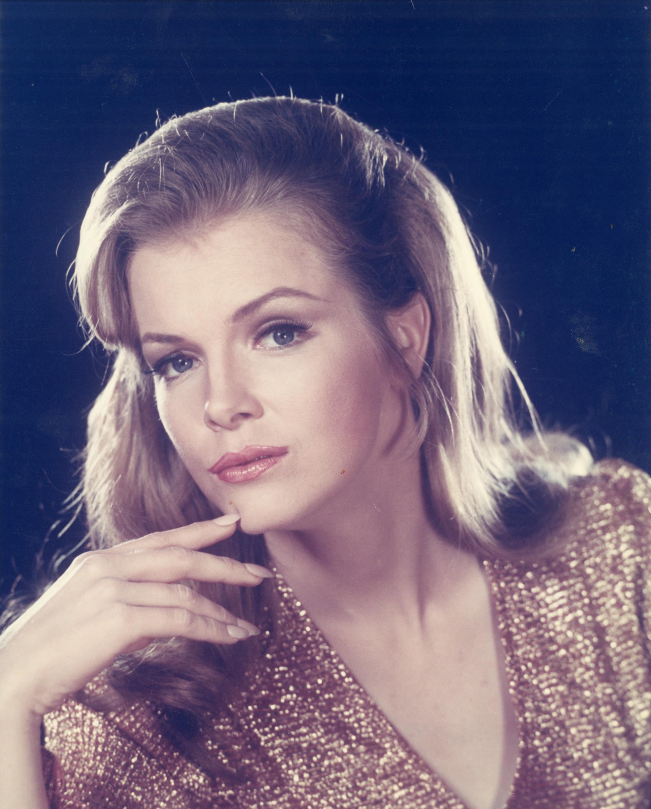 Laraine Stephens image