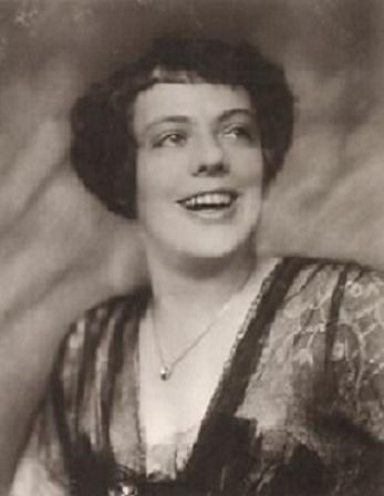 Senta Söneland image