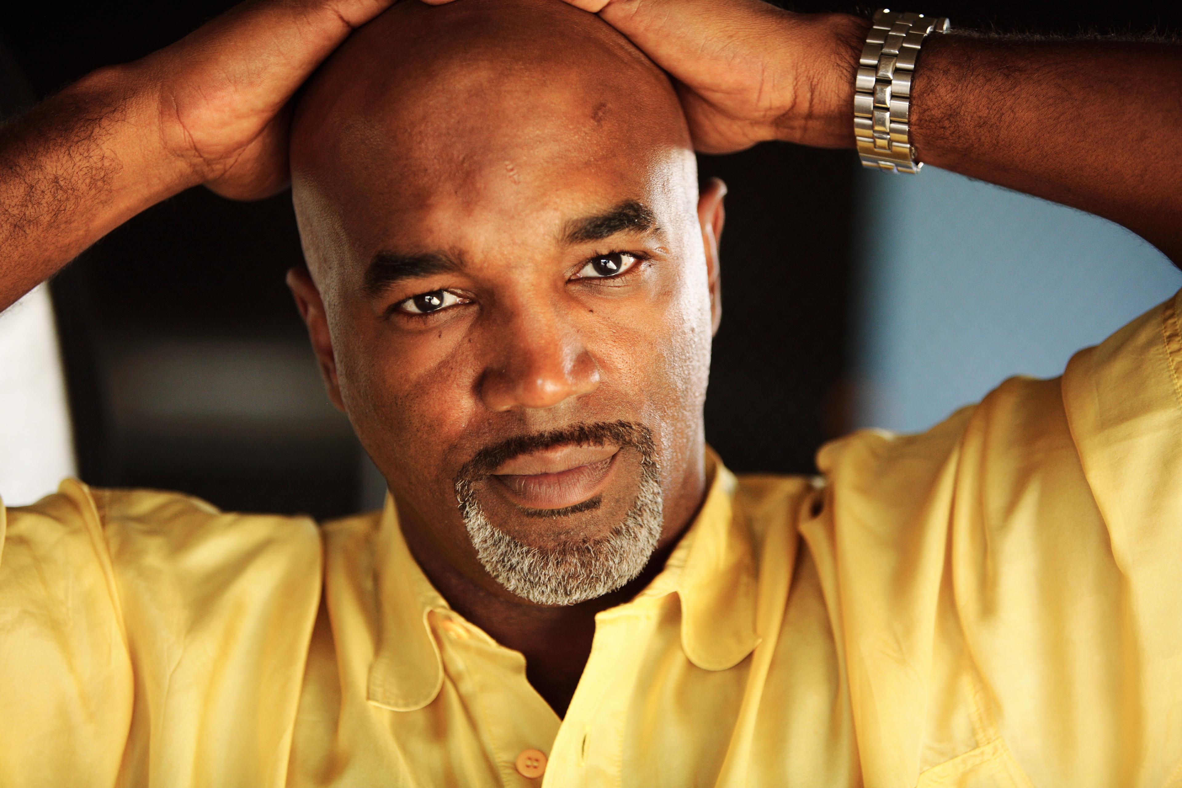 Leonard L. Thomas image