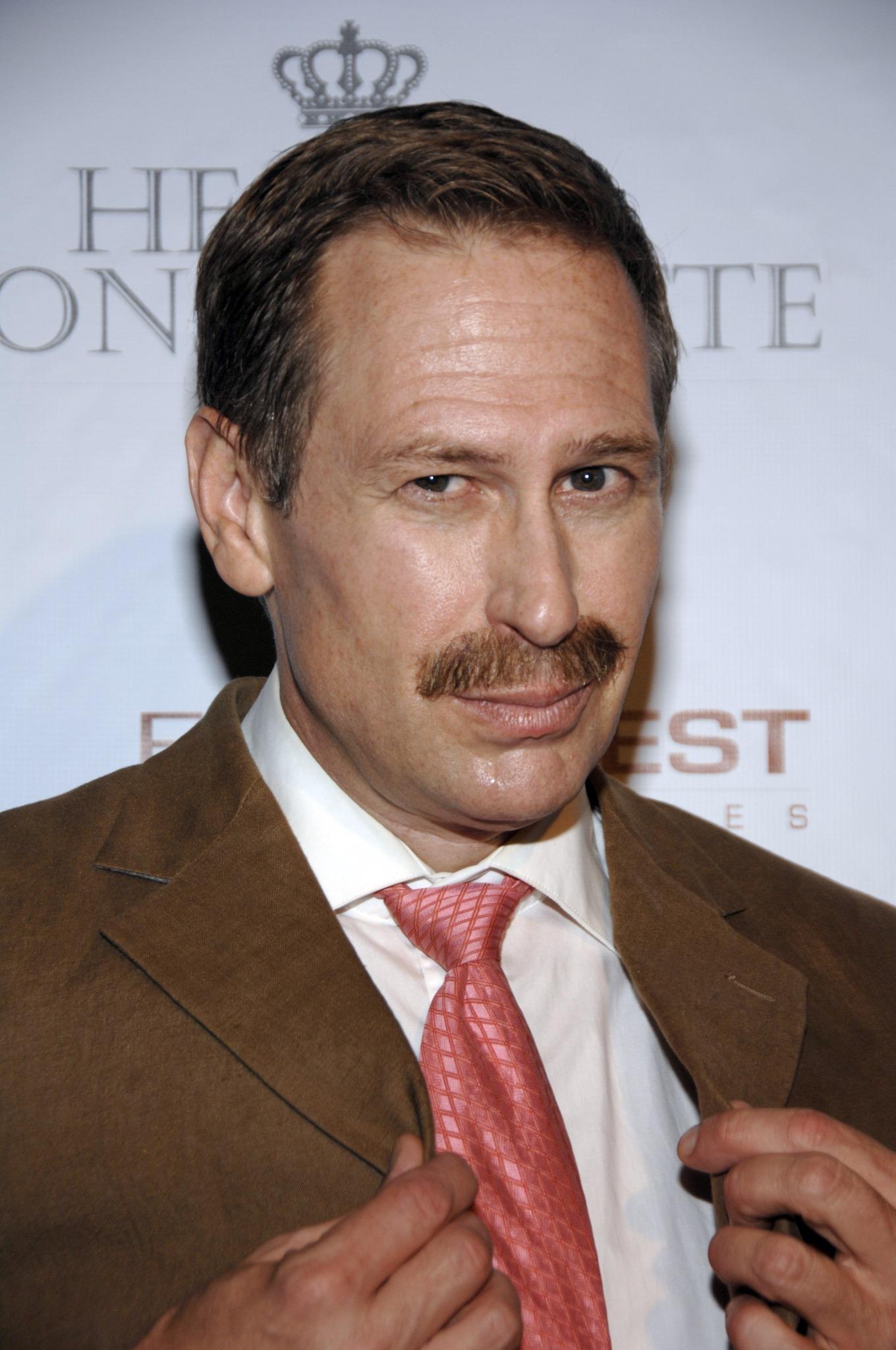 Scott Thompson image