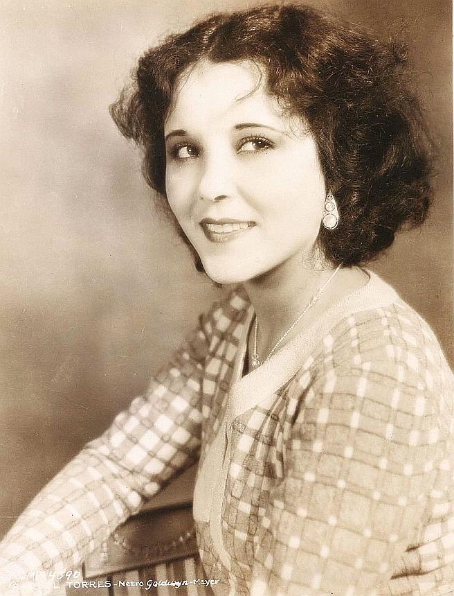 Raquel Torres image