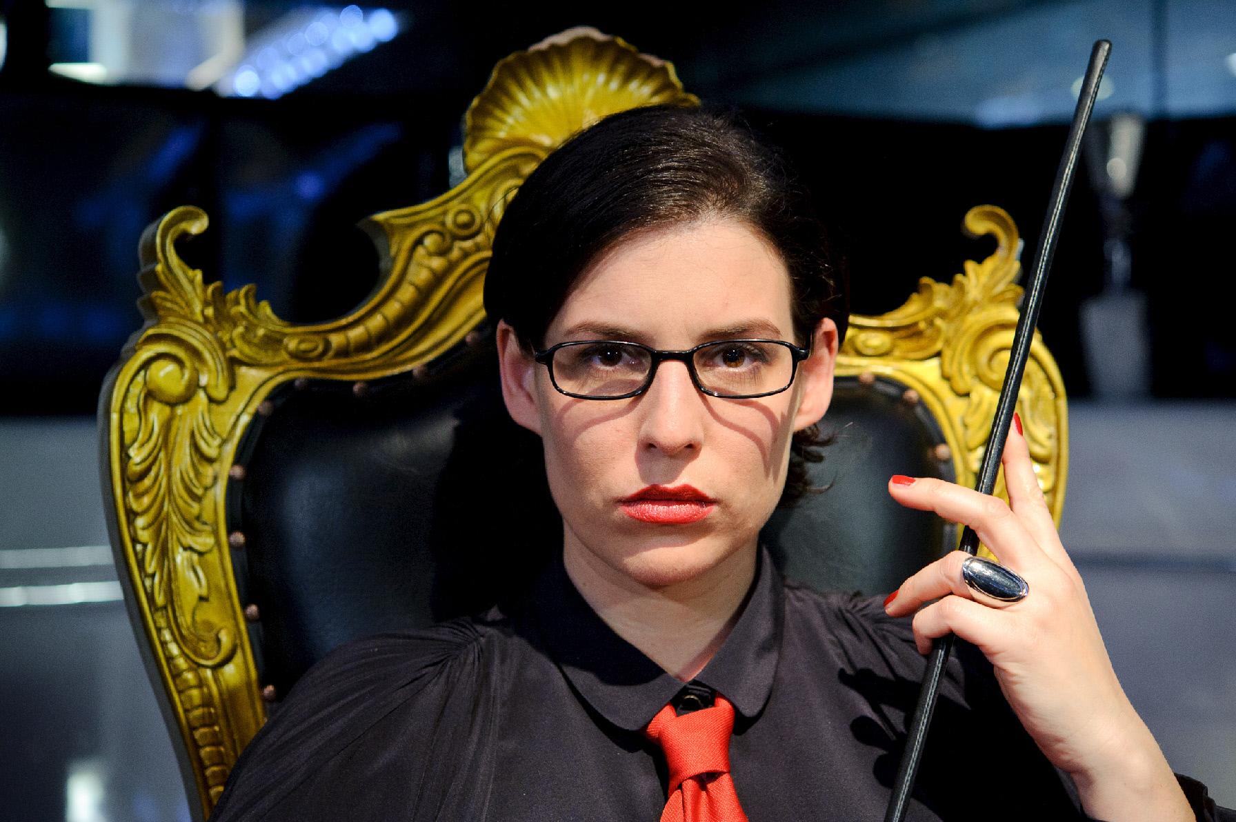 Elena Uhlig image