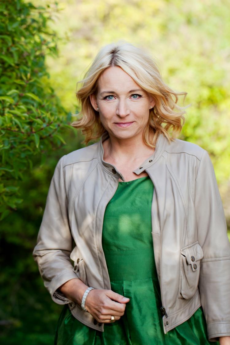Martina Haag image