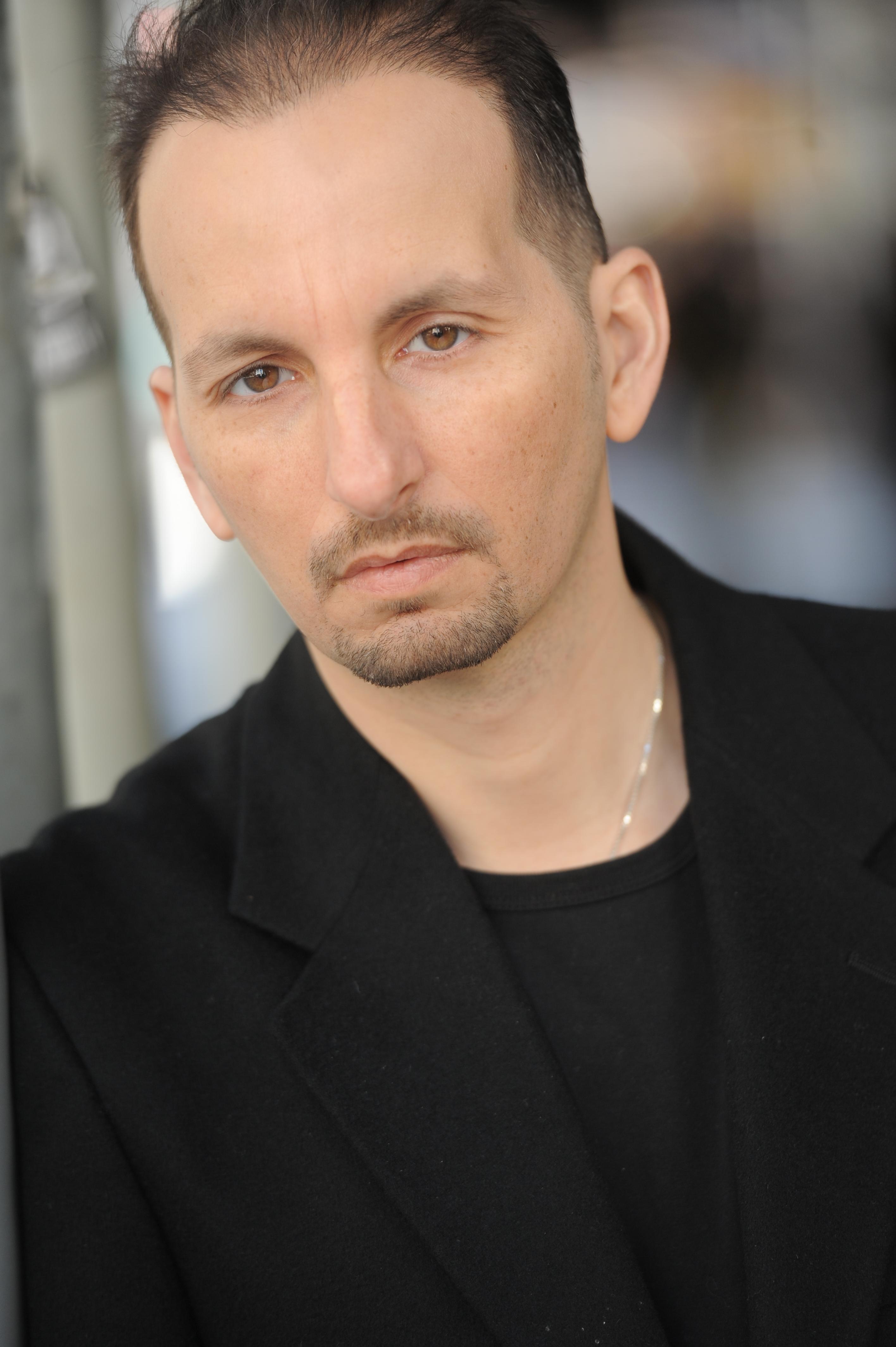 Louis Vanaria image