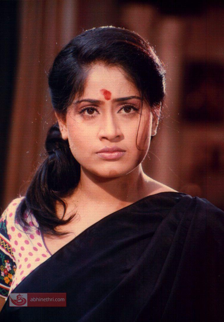 Vijayashanti image