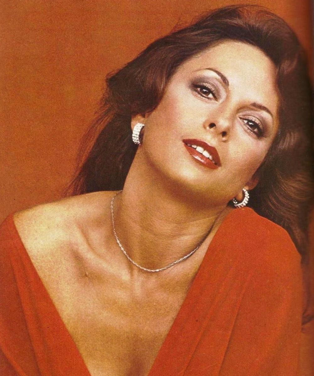 Bibi Vogel image