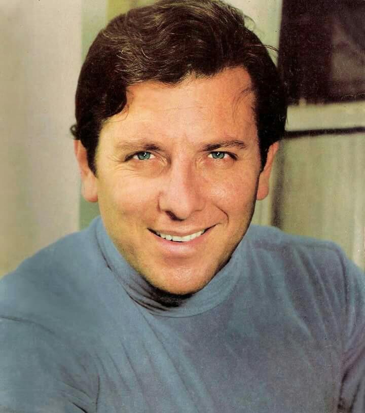Kostas Voutsas image