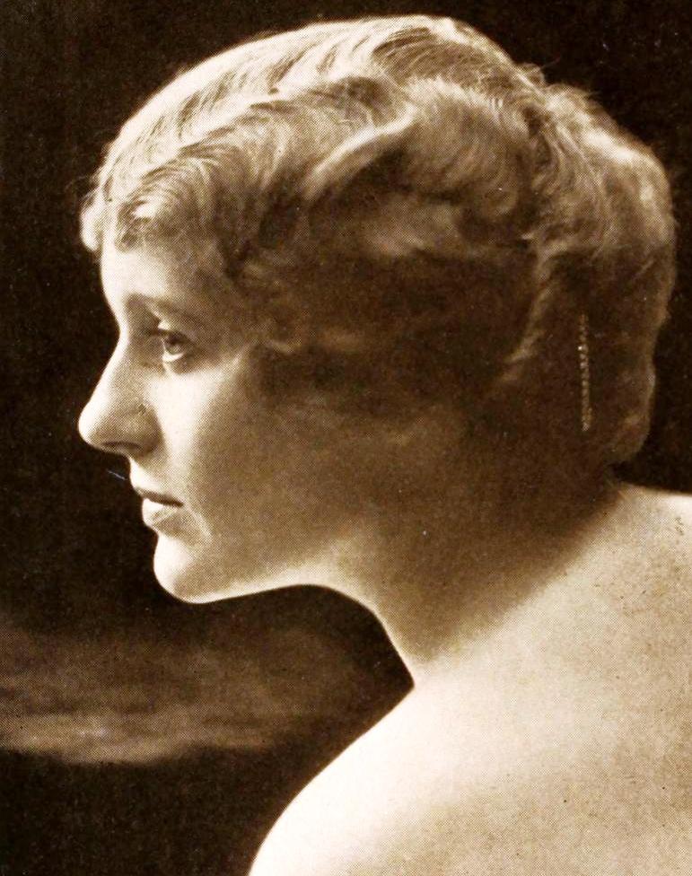 Marie Walcamp image