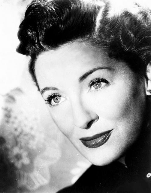 Kay Walsh image