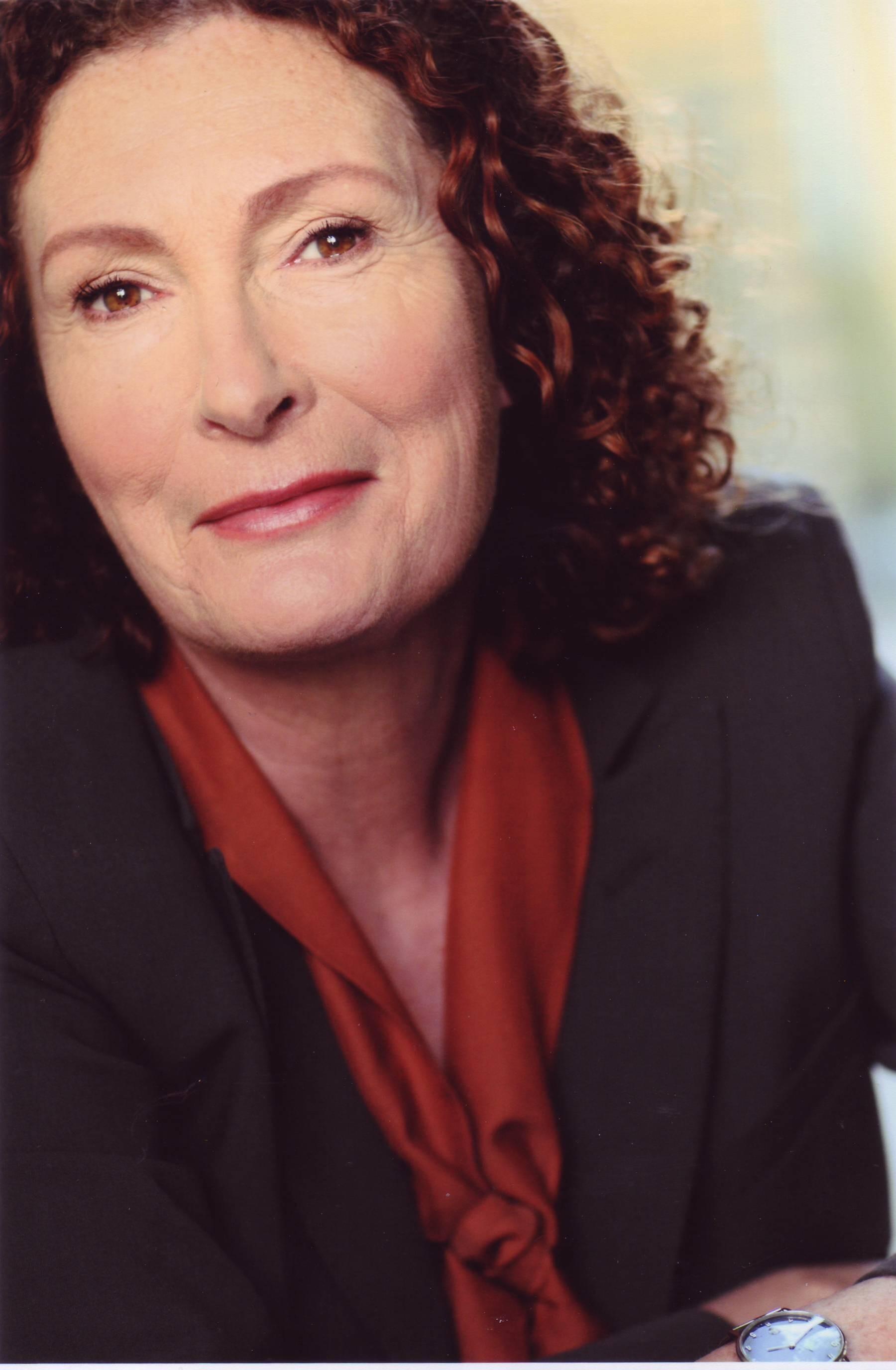 Brenda Wehle image
