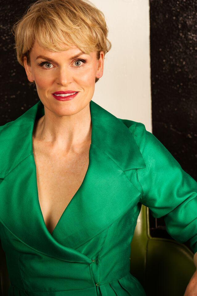 Stephnie Weir image