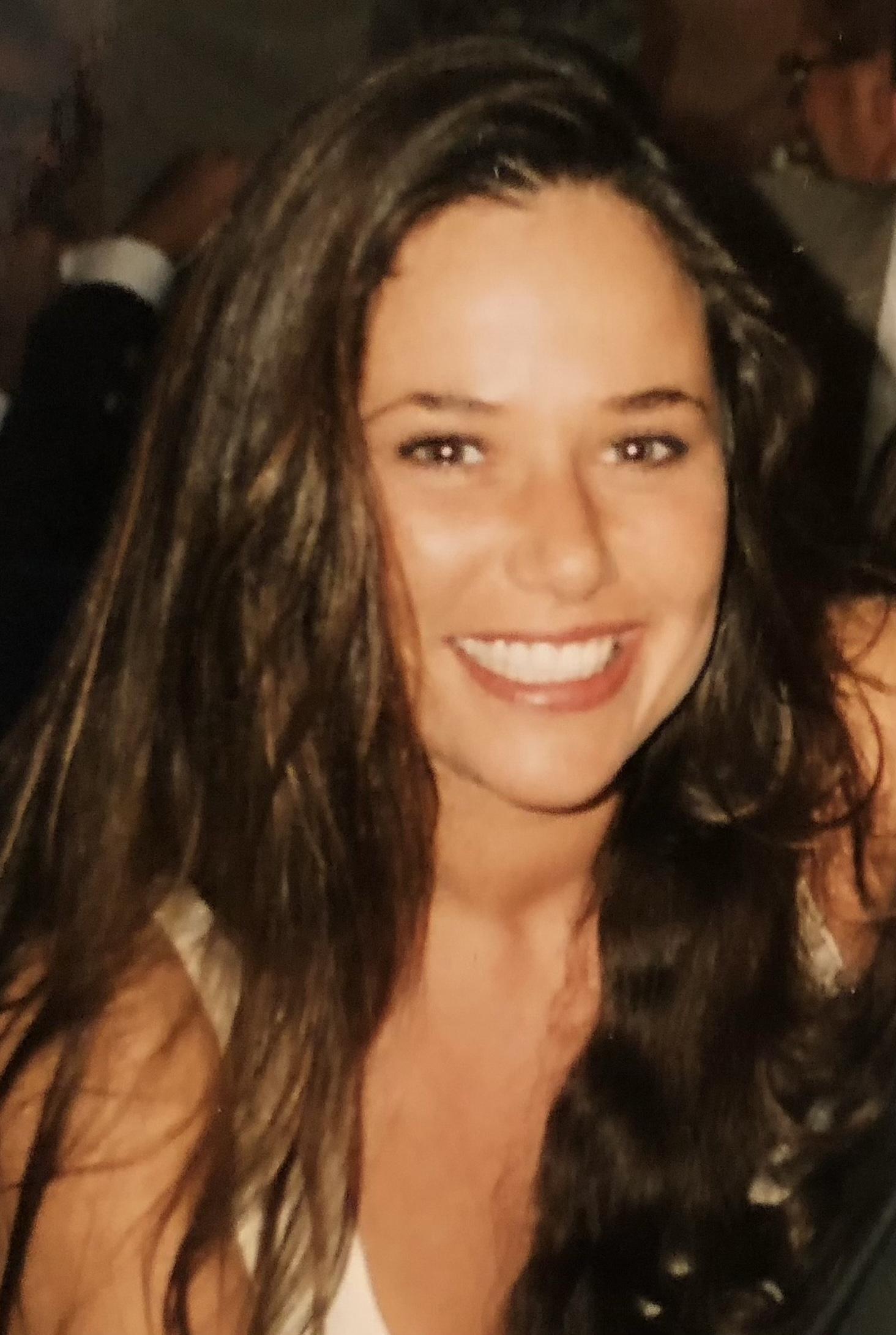 Samantha Weysom image