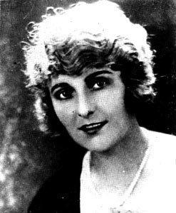 Pearl White image