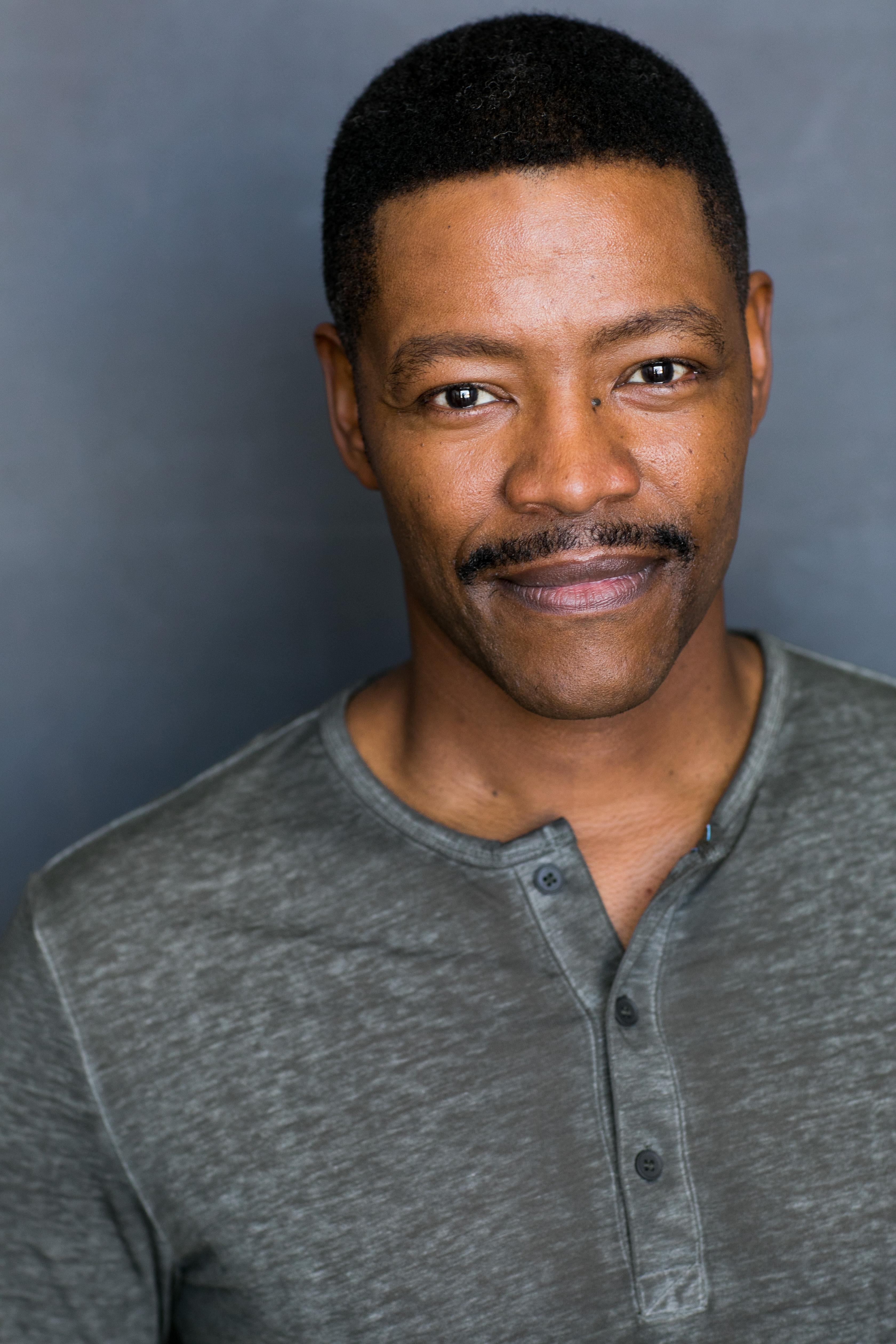Garland Whitt image