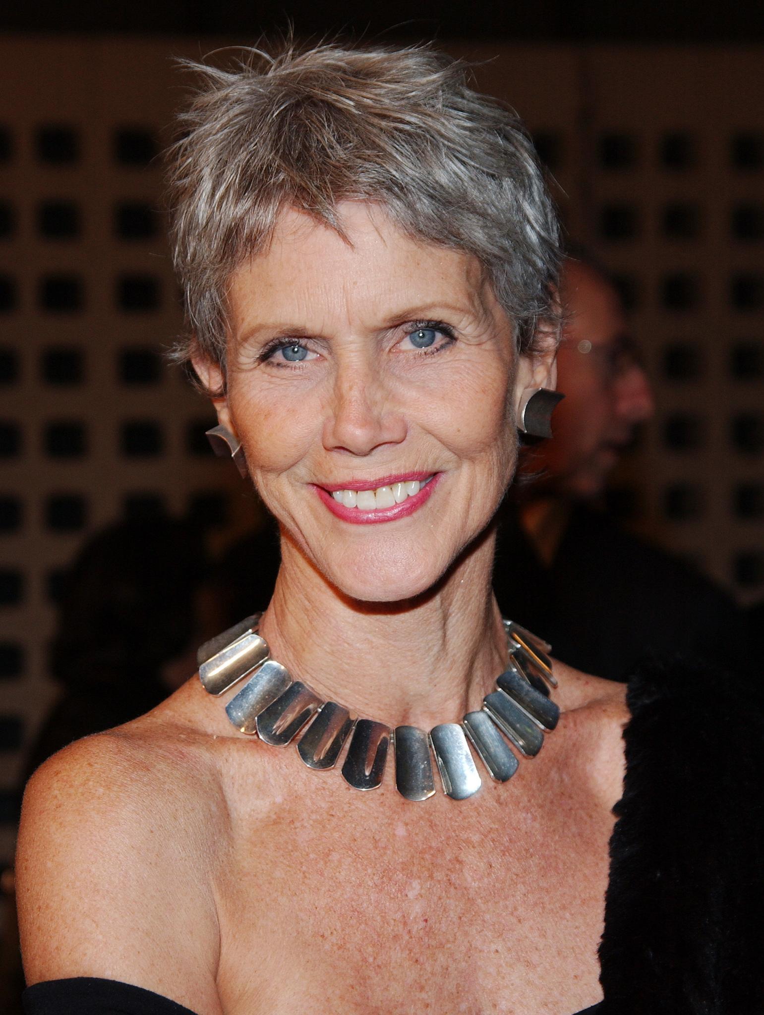 Shannon Wilcox image