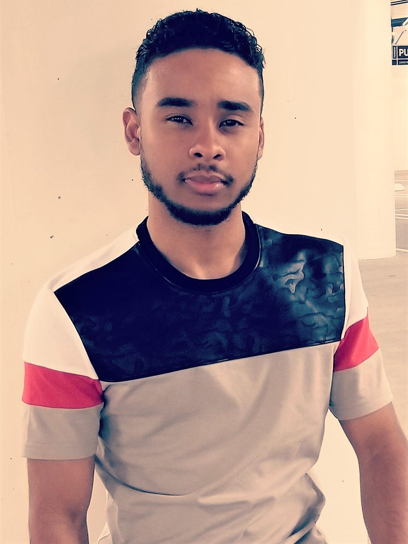 Zachary Isaiah Williams image