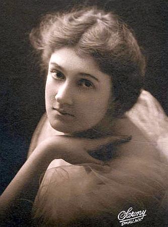 Alice Wilson image