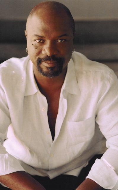 Robert Wisdom image