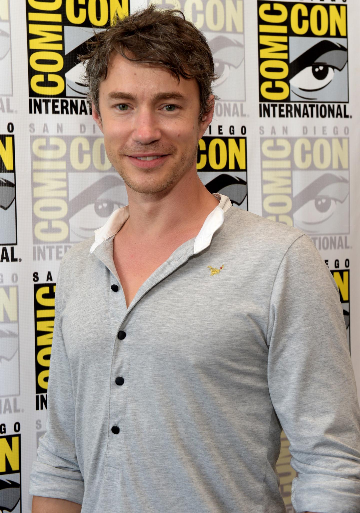 Tom Wisdom image