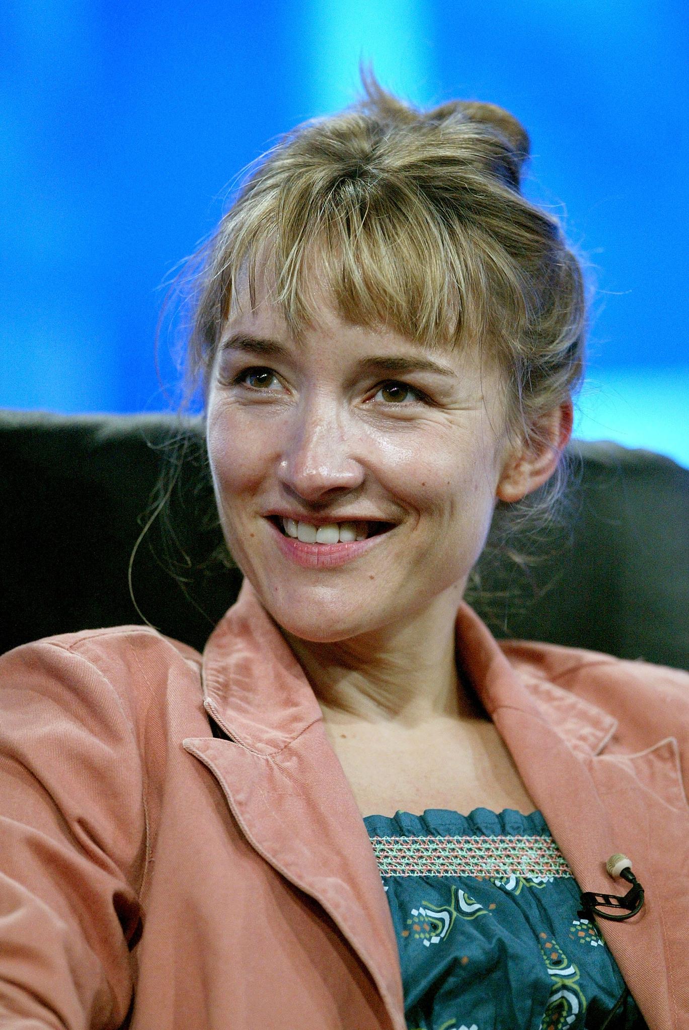 Emily Woof image