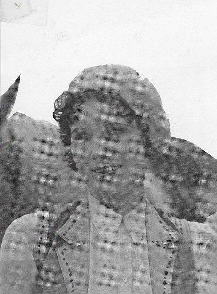 Helen Wright image