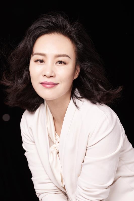 Vivian Wu image