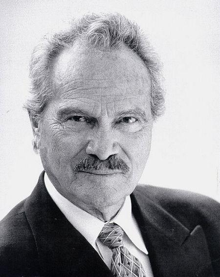 H.M. Wynant image