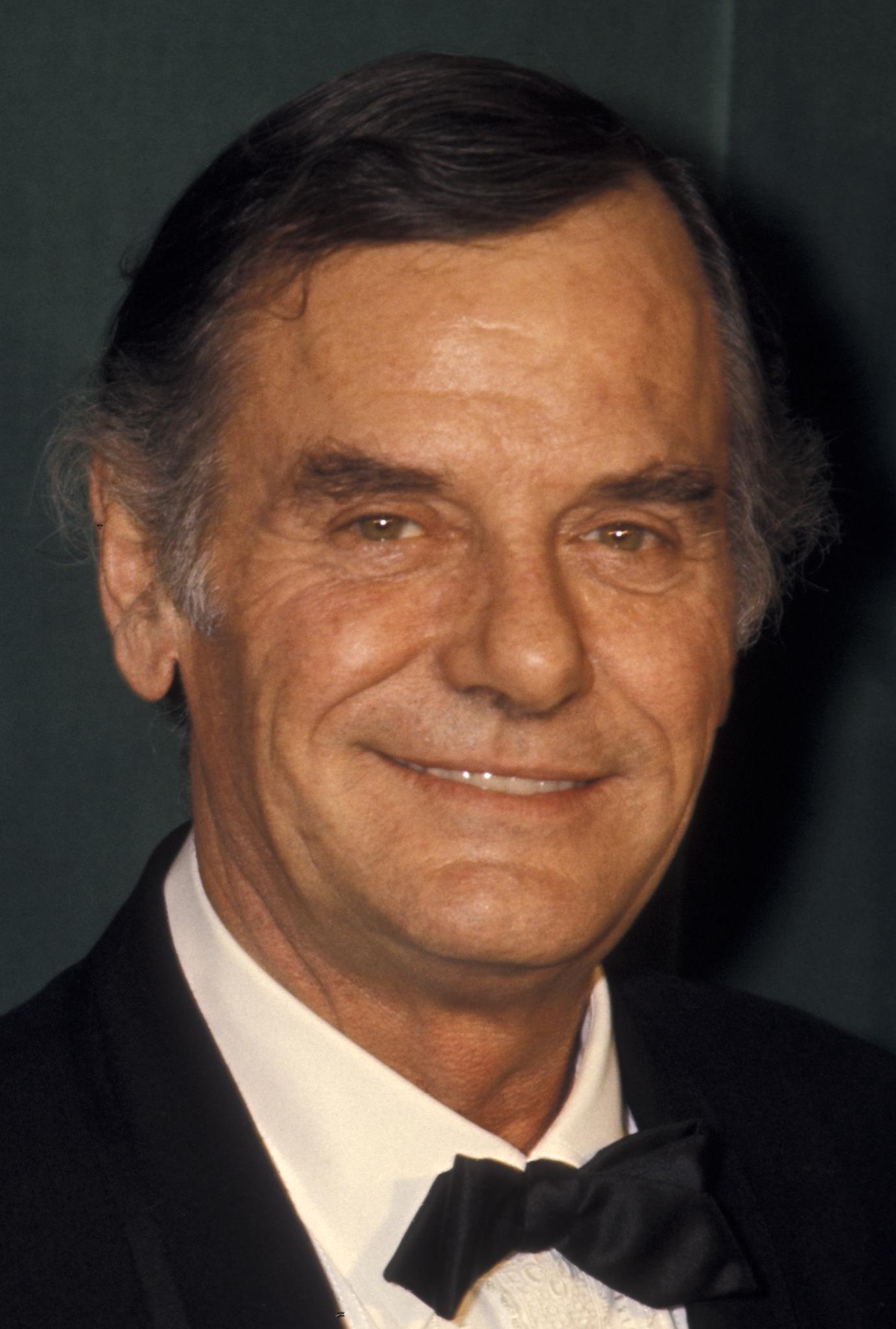 Gig Young image
