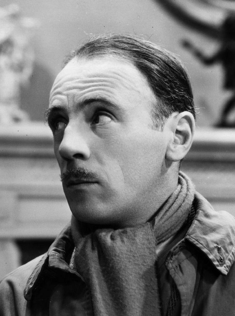 Roland Young image