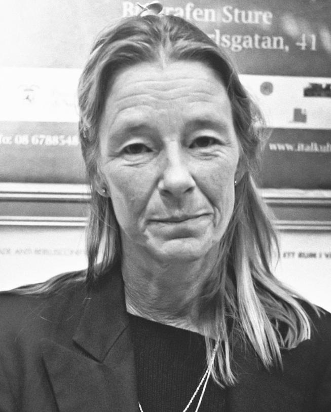 Ann Zacharias image