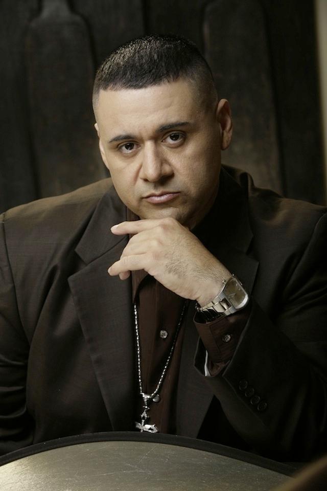 Victor Zaragoza image