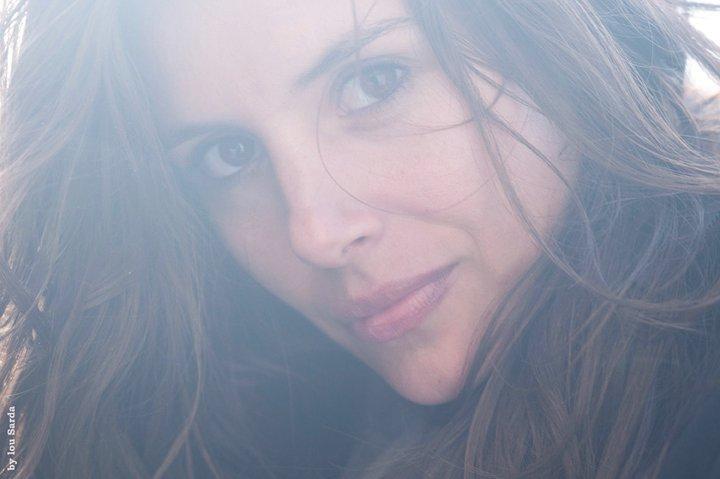 Louise Monot image