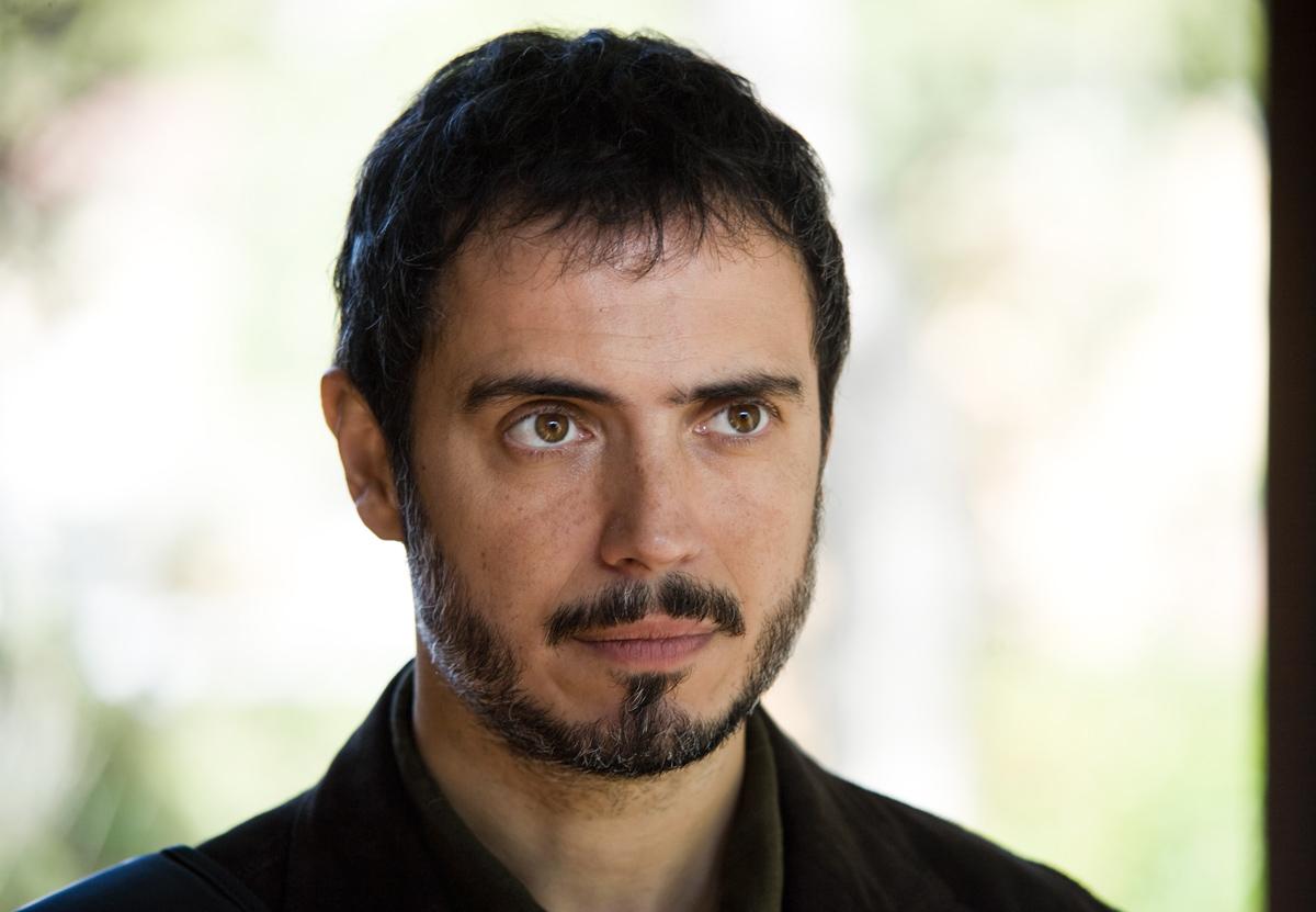 Julio Manrique image