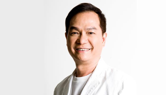 Richard Low image