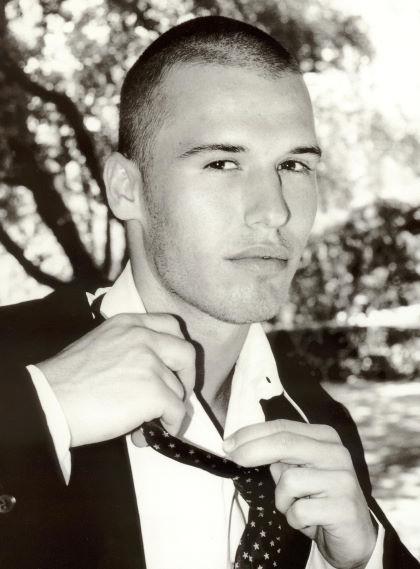 Alex Nesic image