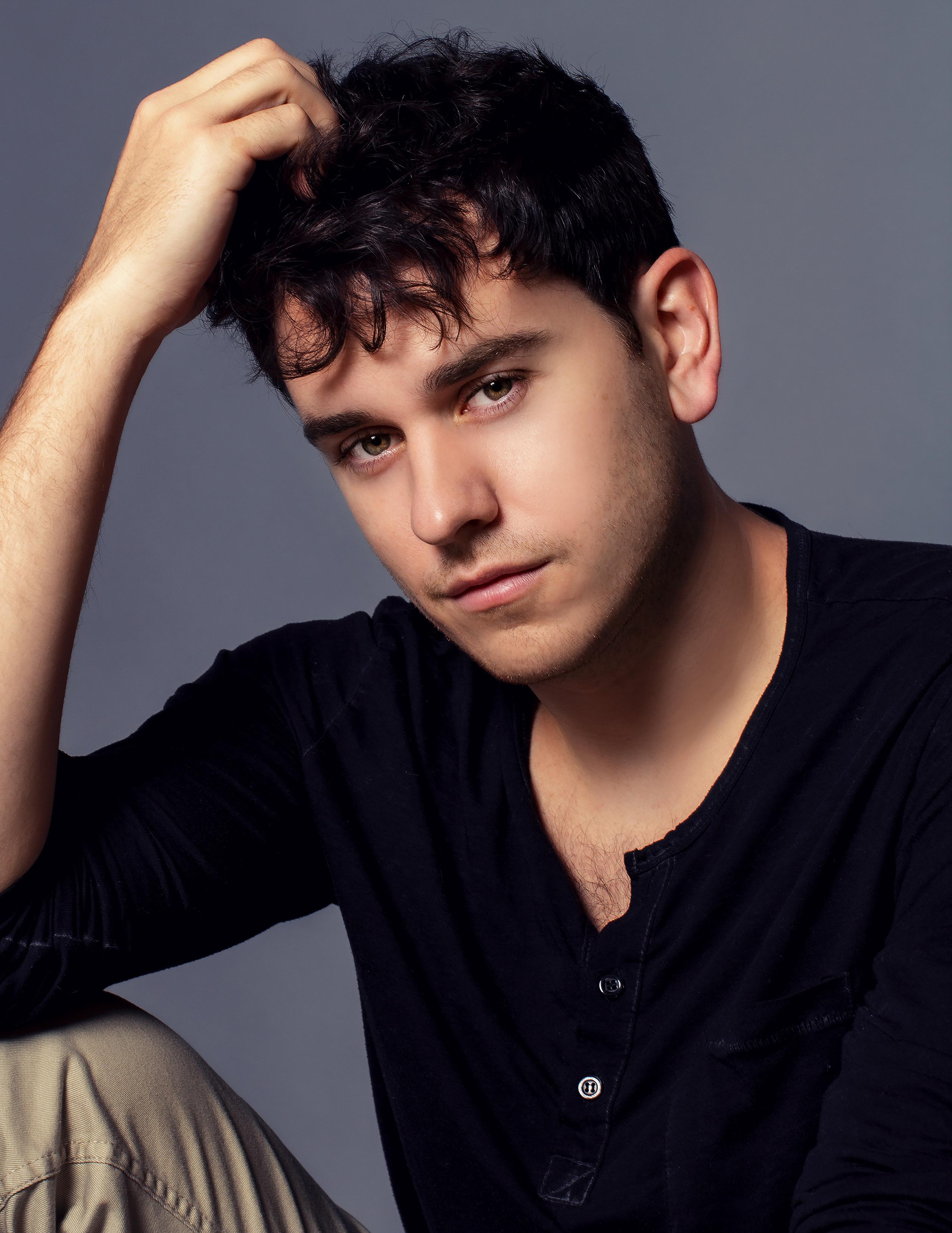 Alexander Oliver image