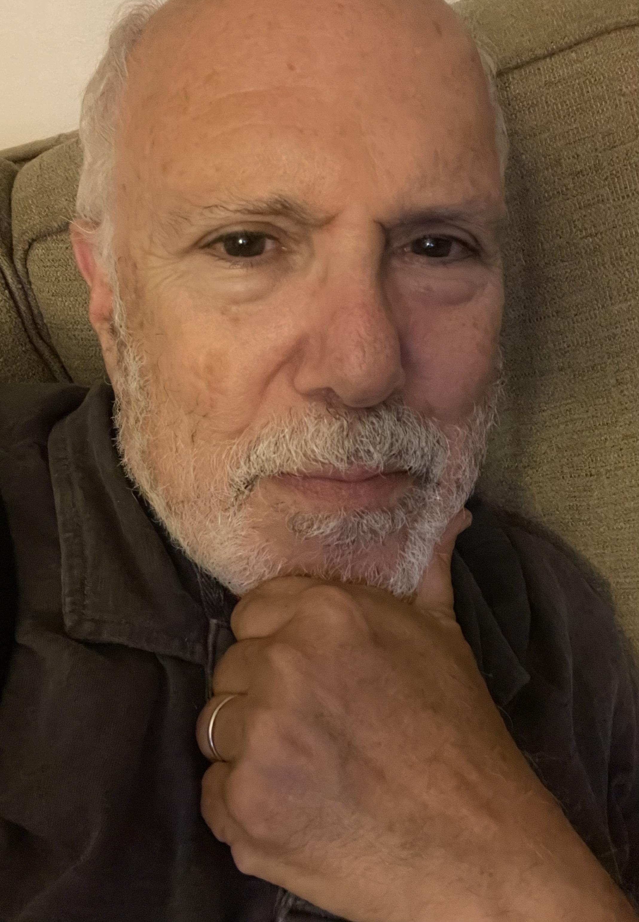 Lee Wilkof image
