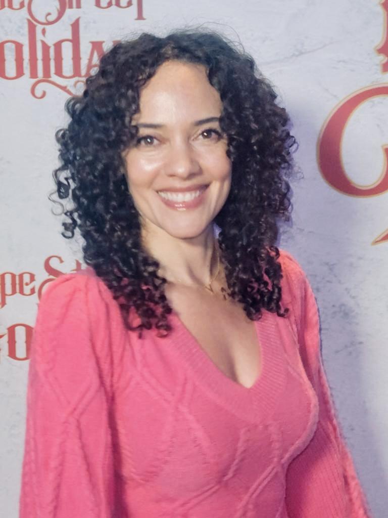 Victoria Savage image