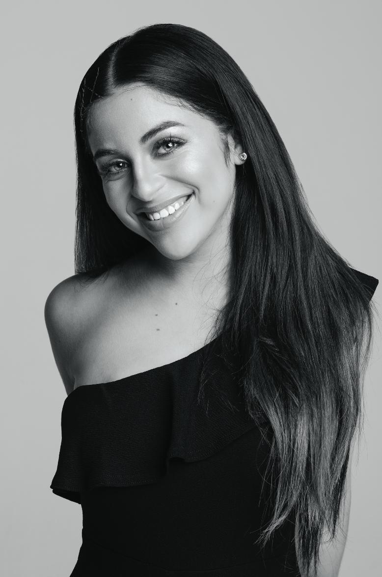 Ariel Martin image