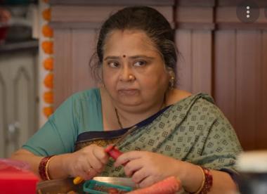 Yamini Das image
