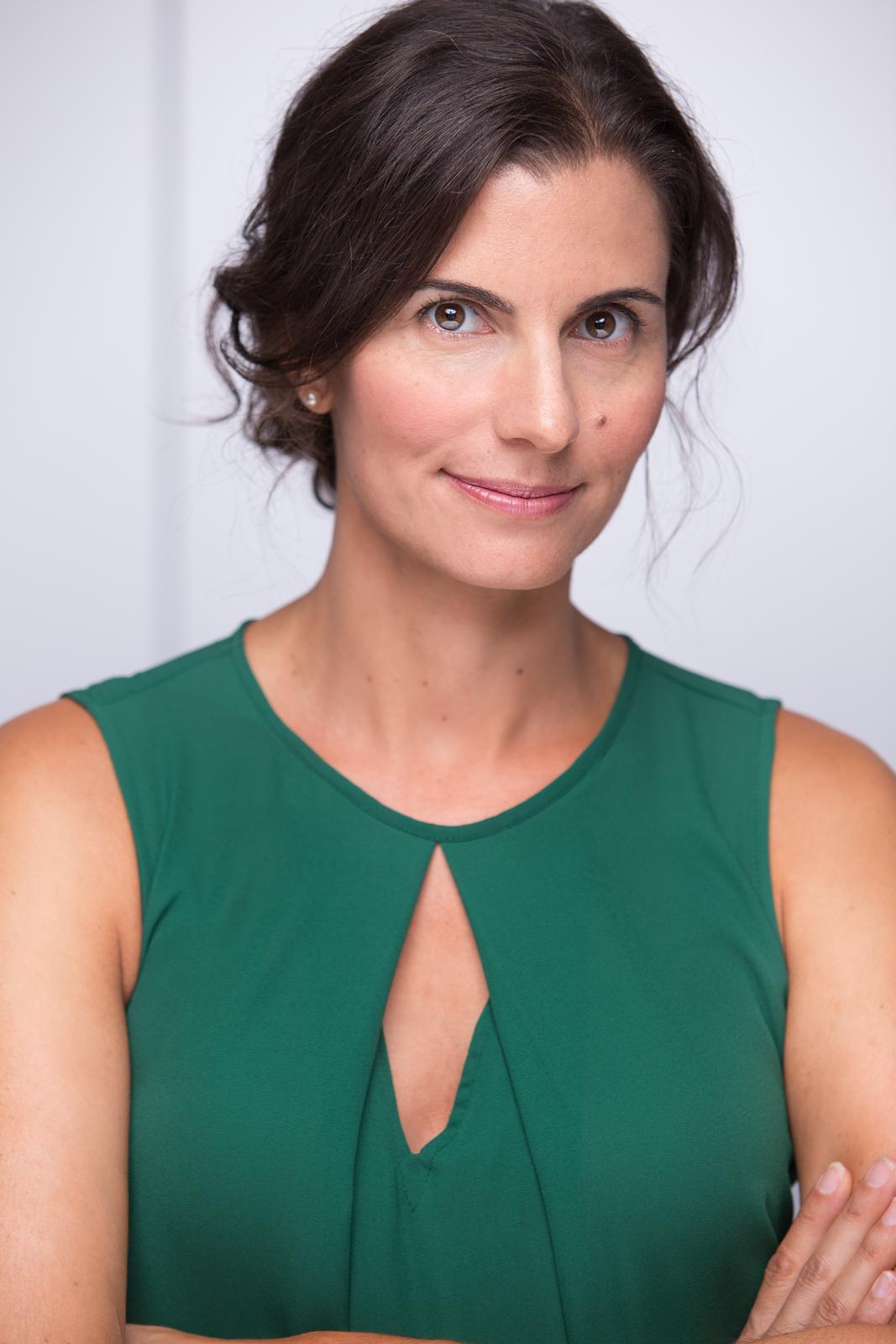 Amy Baklini image