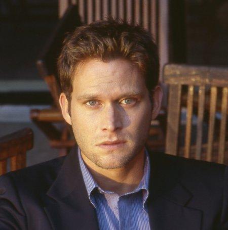 Steven Pasquale image