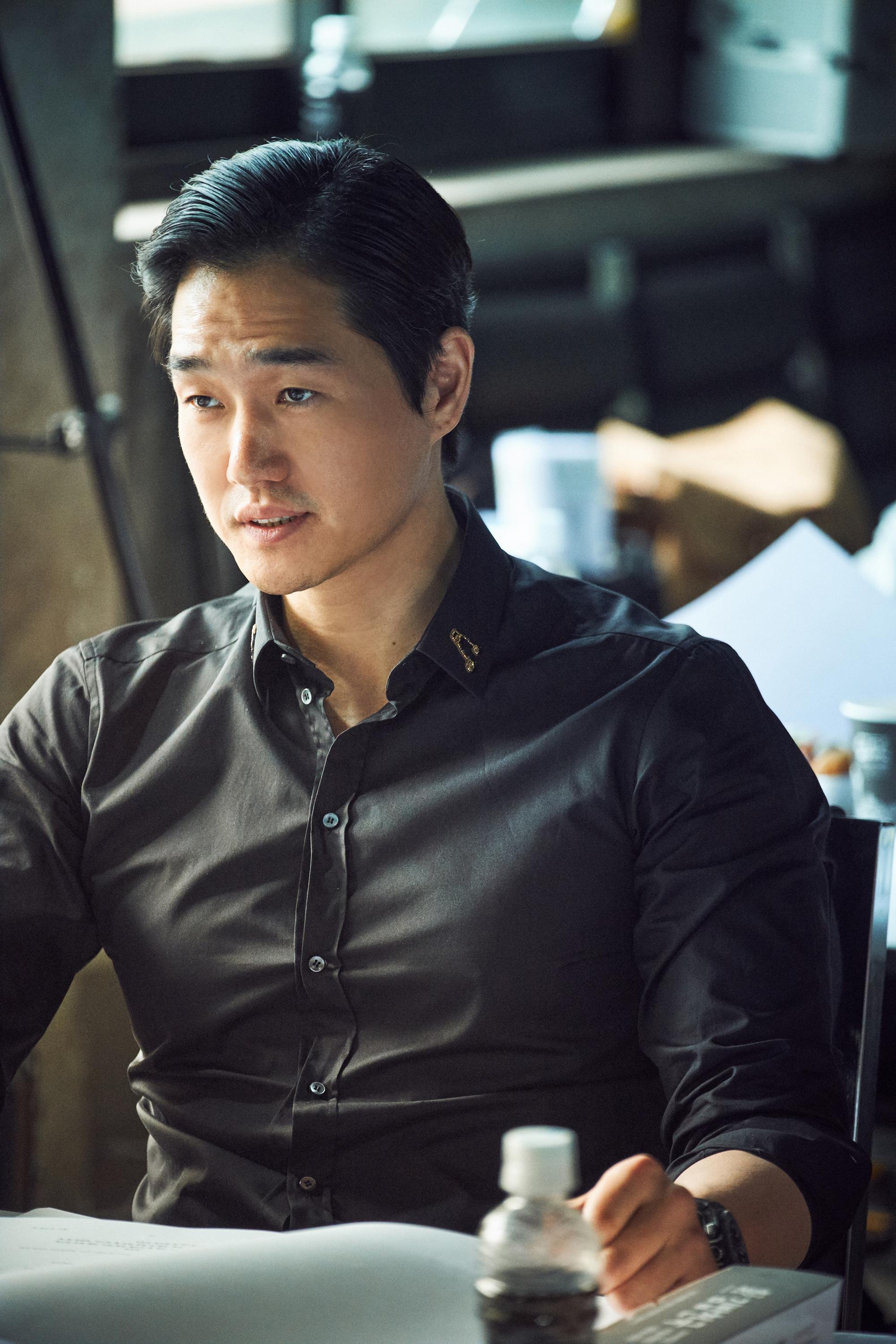 Yoo Ji-tae image