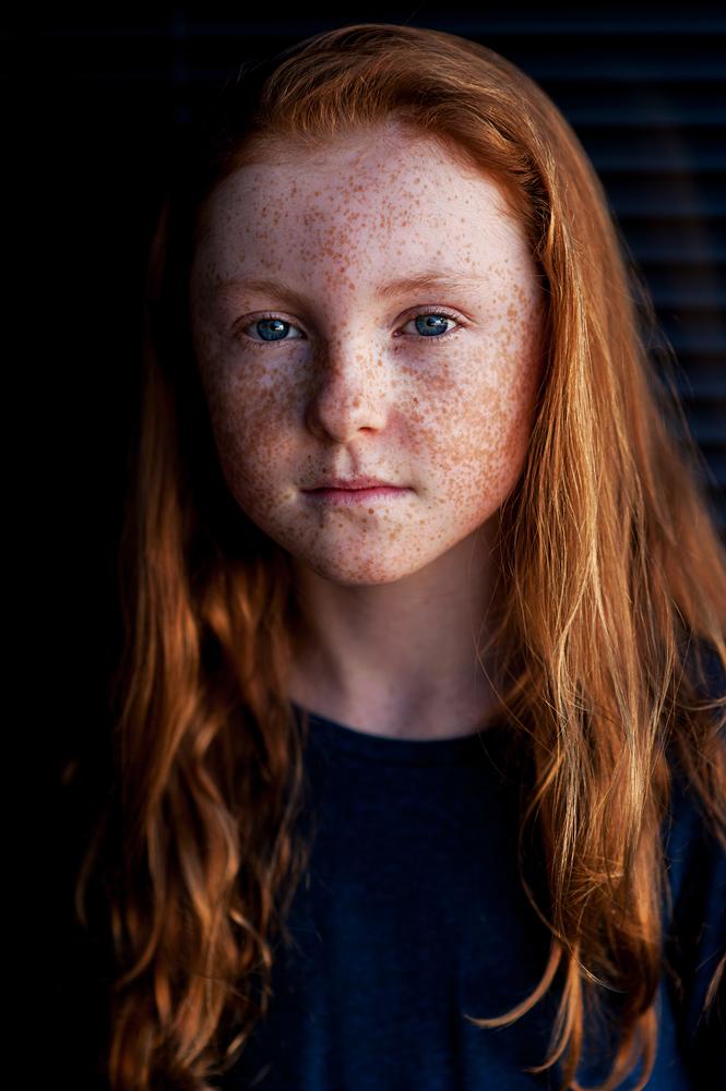 Daisy Axon image
