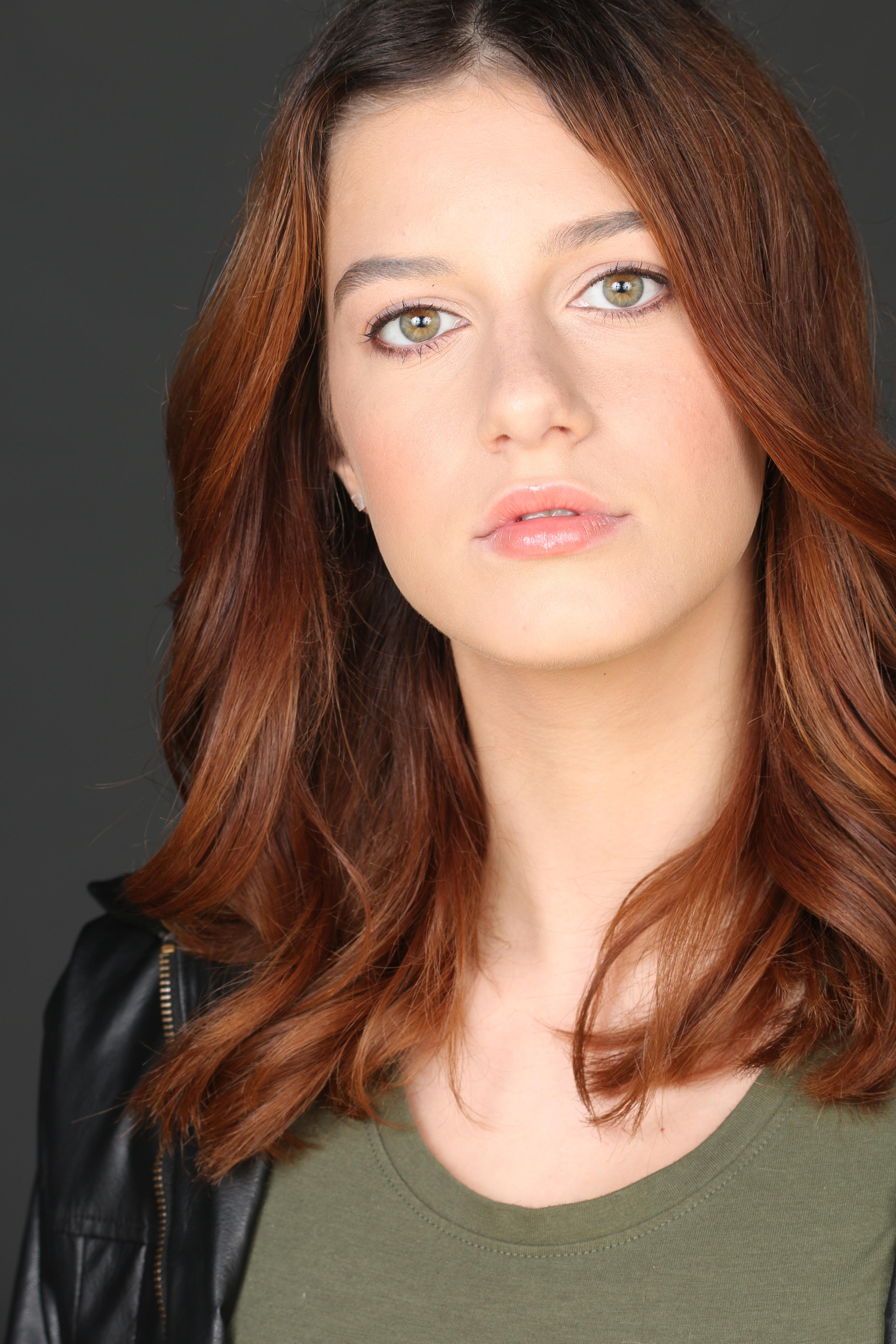 Arianna Harris image