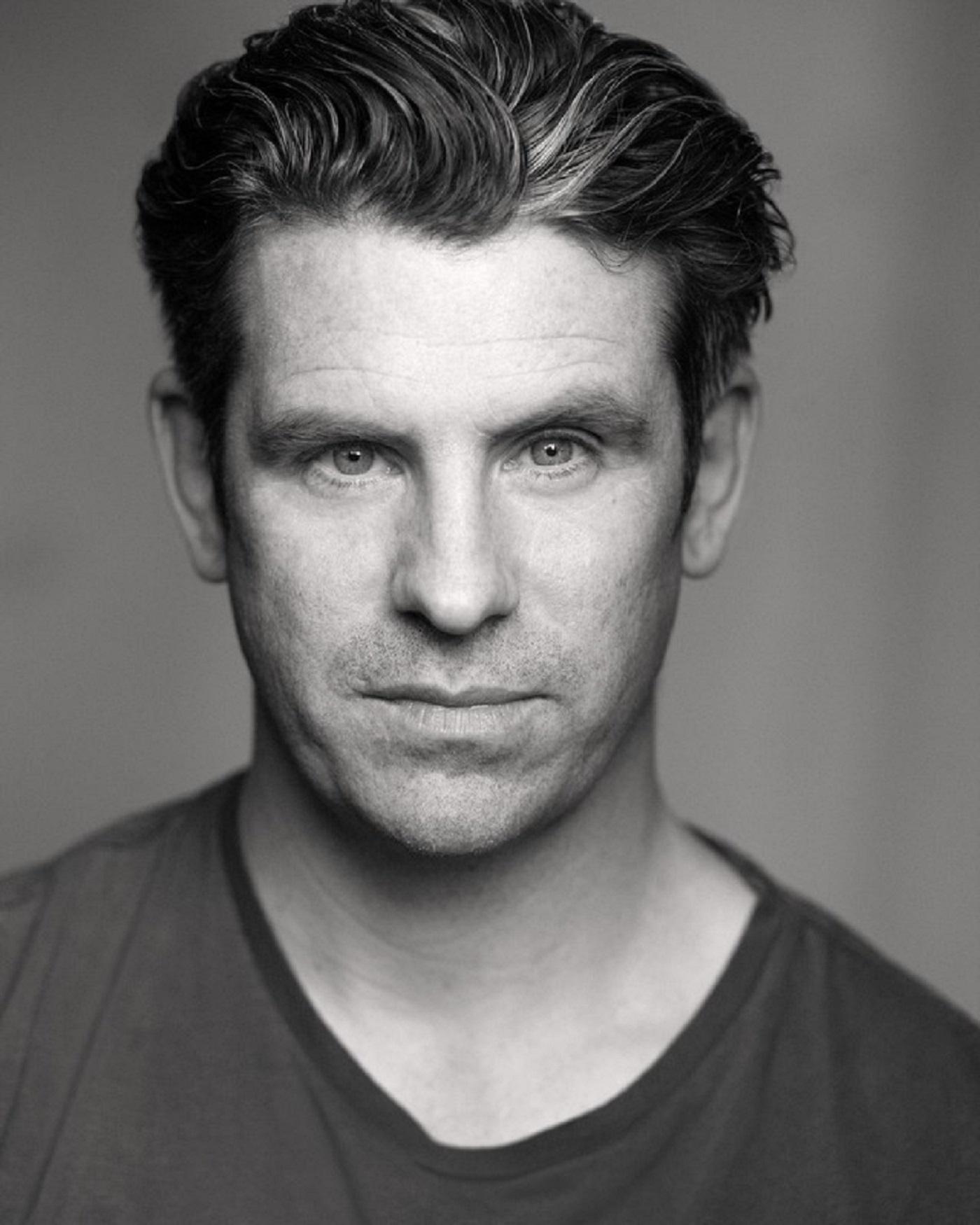Dan Renton Skinner image